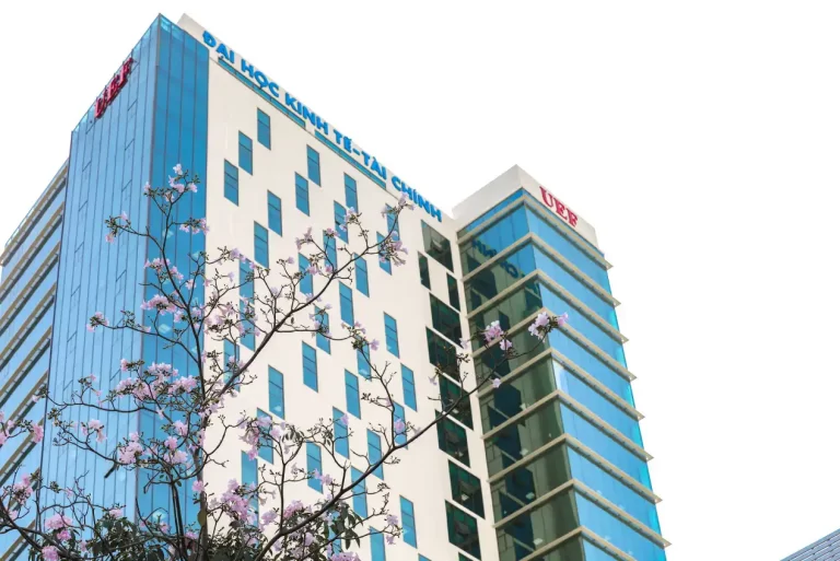 dai-hoc-kinh-te-tai-chinh